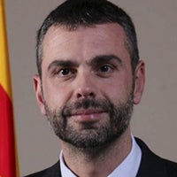Santi Vila